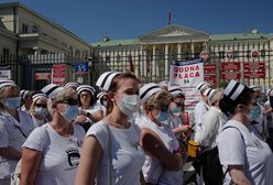 Wojewoda Konstanty Radziwiłł wygwizdany przez pielęgniarki. "Kłamca"