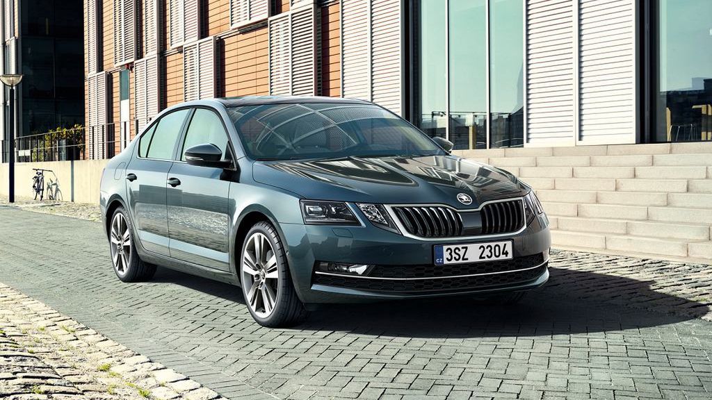 Obecna generacja Octavii charakteryzuje się kontrowersyjnymi reflektorami.