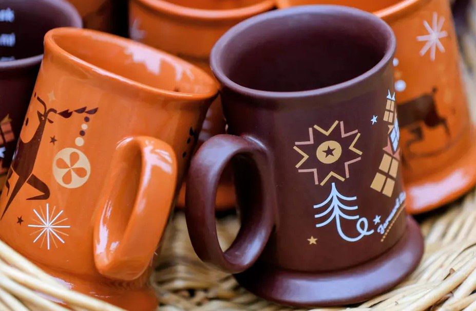 Tak wyglądają tegoroczne kubki jarmarkowe 