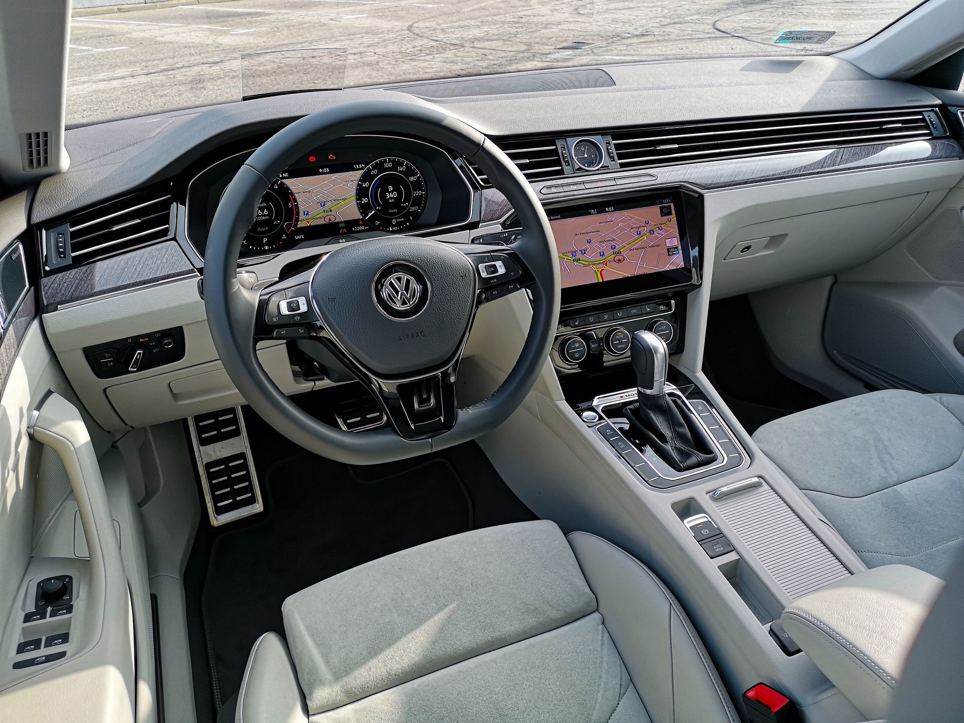 Volkswagen Arteon: kamery 360 stopni z 3D i system dźwięku Dynaudio 27