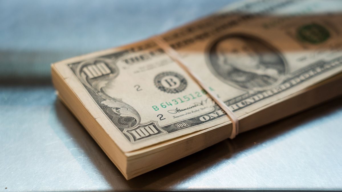 dolary pieniądze dolar waluta waluty kursy walut gotówka