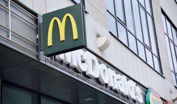 Zarobki w polskim i niemieckim McDonald's. Różnica jest kolosalna