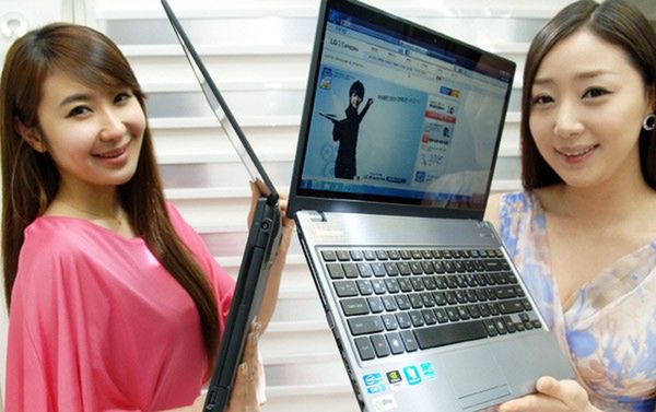 LG Blade P