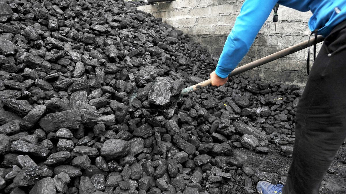 Będą nowe normy dla węgla? Głos z rządu: "to uderzy w gospodarstwa domowe"