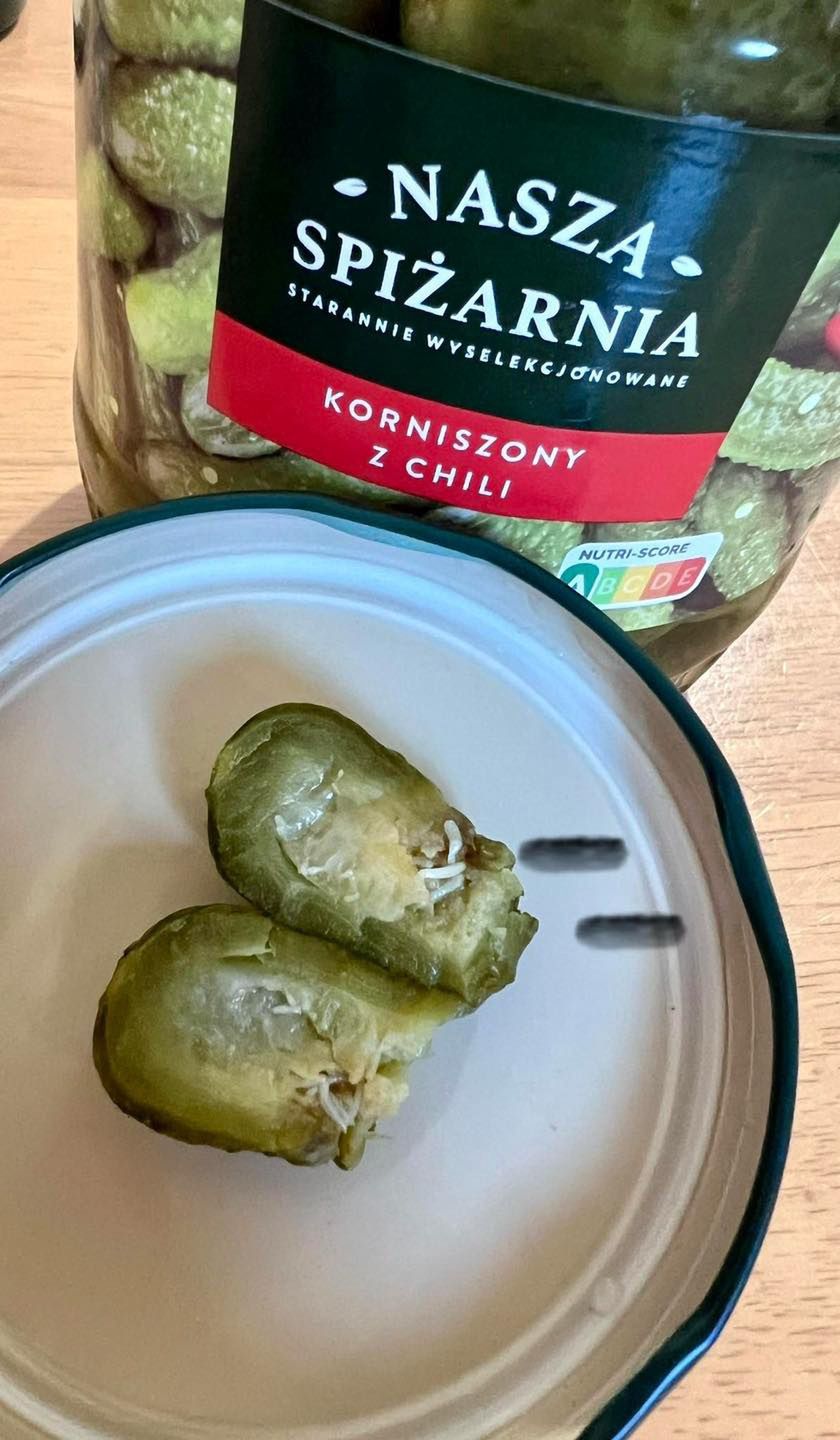 Larwy w ogórkach - Pyszności