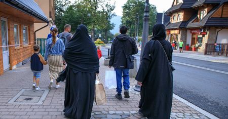 Coraz więcej Żydów w Zakopanem. "Nieproszeni wchodzą do kuchni"