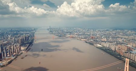 To tam miała się zacząć pandemia. Chiny zapraszają do Wuhan