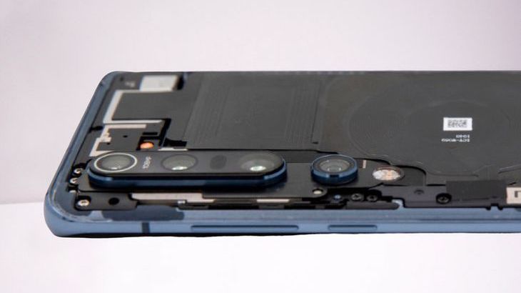 Xiaomi Mi 10 telefonem (nie)kompletnym? Europa dostała kastrata [AKTUALIZACJA] 1