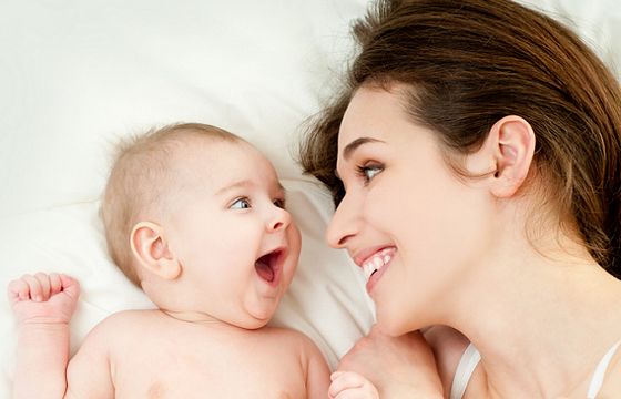 „Naturalnie Mama” w kampanii o macierzyństwie i rodzinie (wideo)