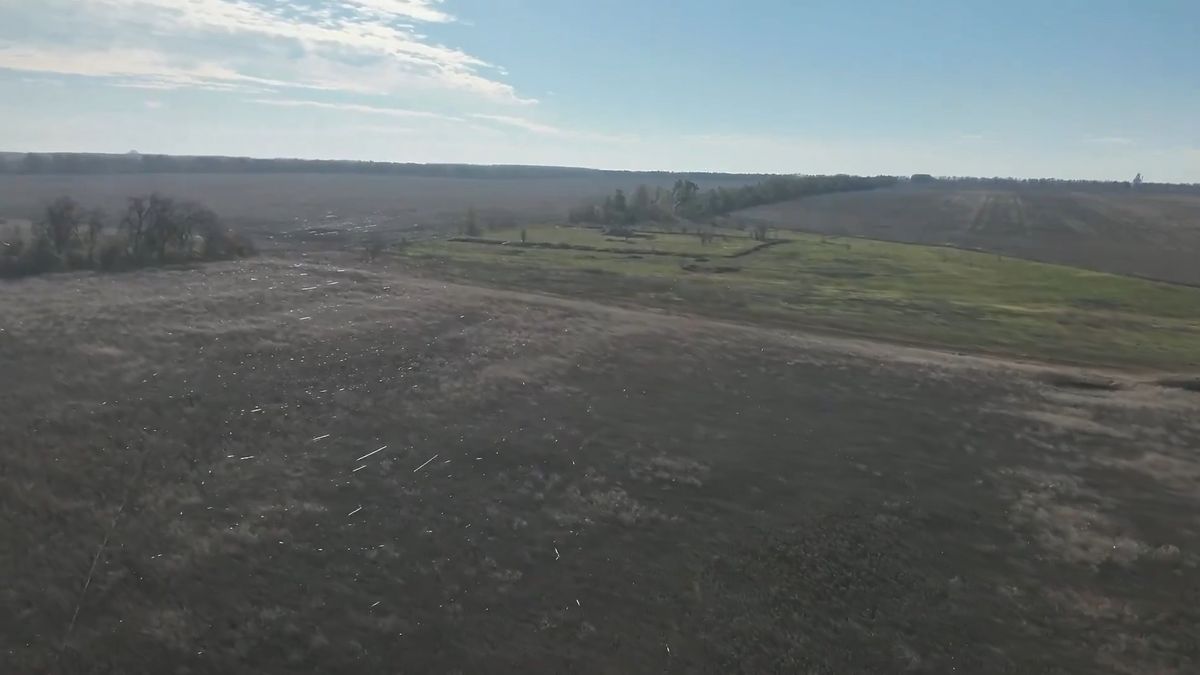 Światłowodowa "pajęczyna" w okolicy Pokrowska.