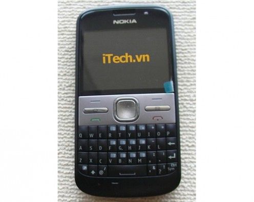 Tajemnicza Nokia Mystic - następca E72?