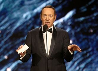 Kevin Spacey oskarżony o molestowanie przez członka rodziny królewskiej: "Złapał mnie za krocze!"