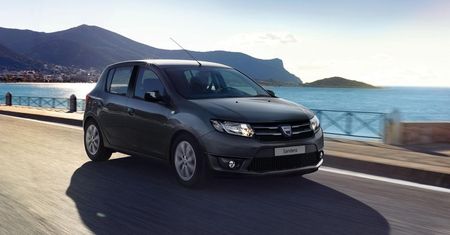 Nowe wersje specjalne Dacii Duster i Sandero