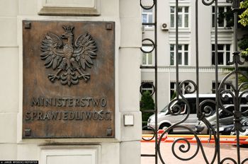 Korupcja w MS. Pół miliona złotych łapówki