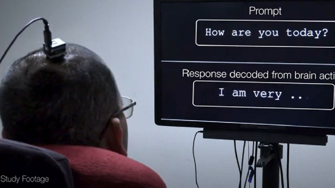 Naukowcy przetłumaczyli fale mózgowe w pełne zdania 