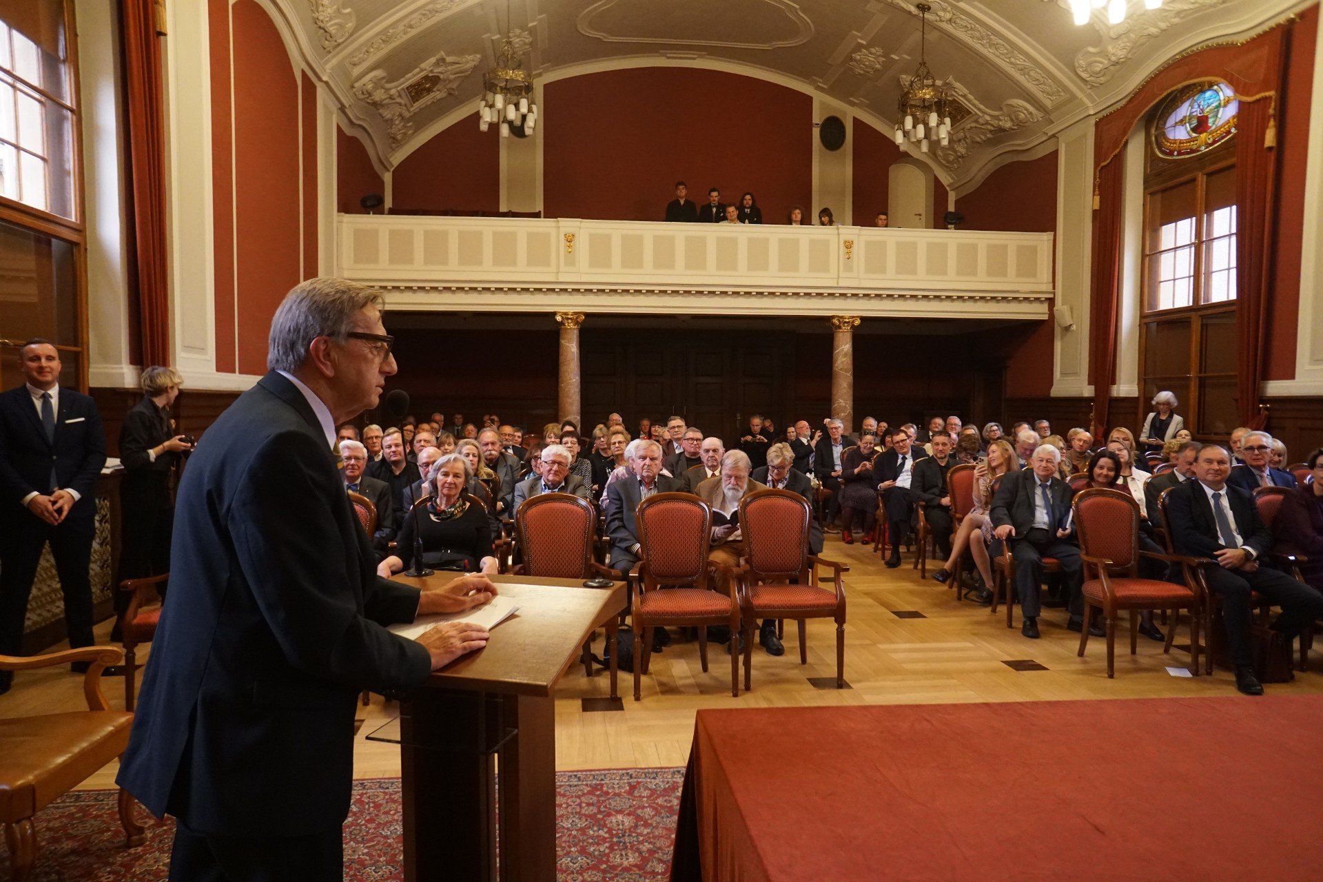 Jubileusz profesora świętowano podczas spotkania w Auli Lubrańskiego Collegium Minus 