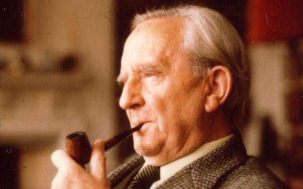J.R. R. Tolkien - twórca języka quenejskiego
