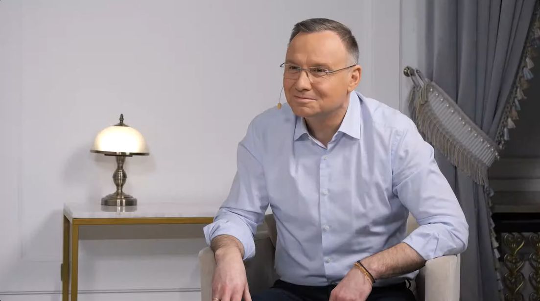 Andrzej Duda w Kanale Zero. Zdradził, jak reaguje na memy o sobie