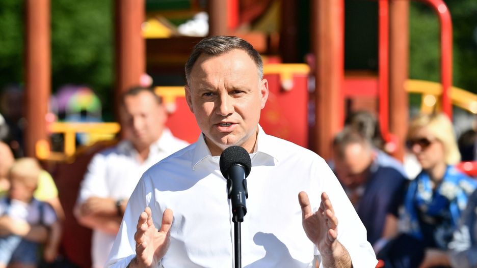 Wybory 2020. Prezydent Andrzej Duda proponuje zmiany w konstytucji. Są pierwsze komentarze