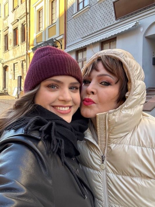Izabela Trojanowska i Roxana 
