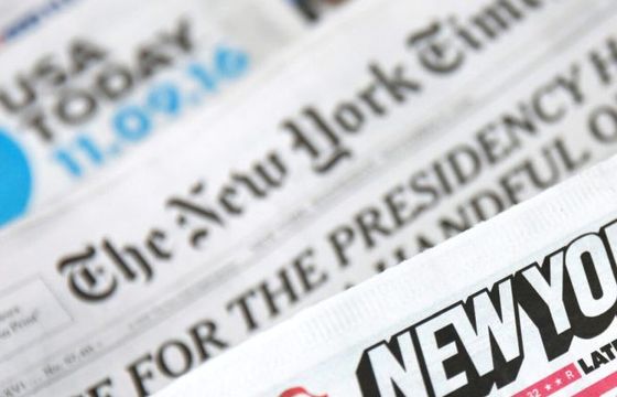 Papierowa sprzedaż amerykańskich gazet mocno w dół. 30 procent spadku w ciągu dwóch lat