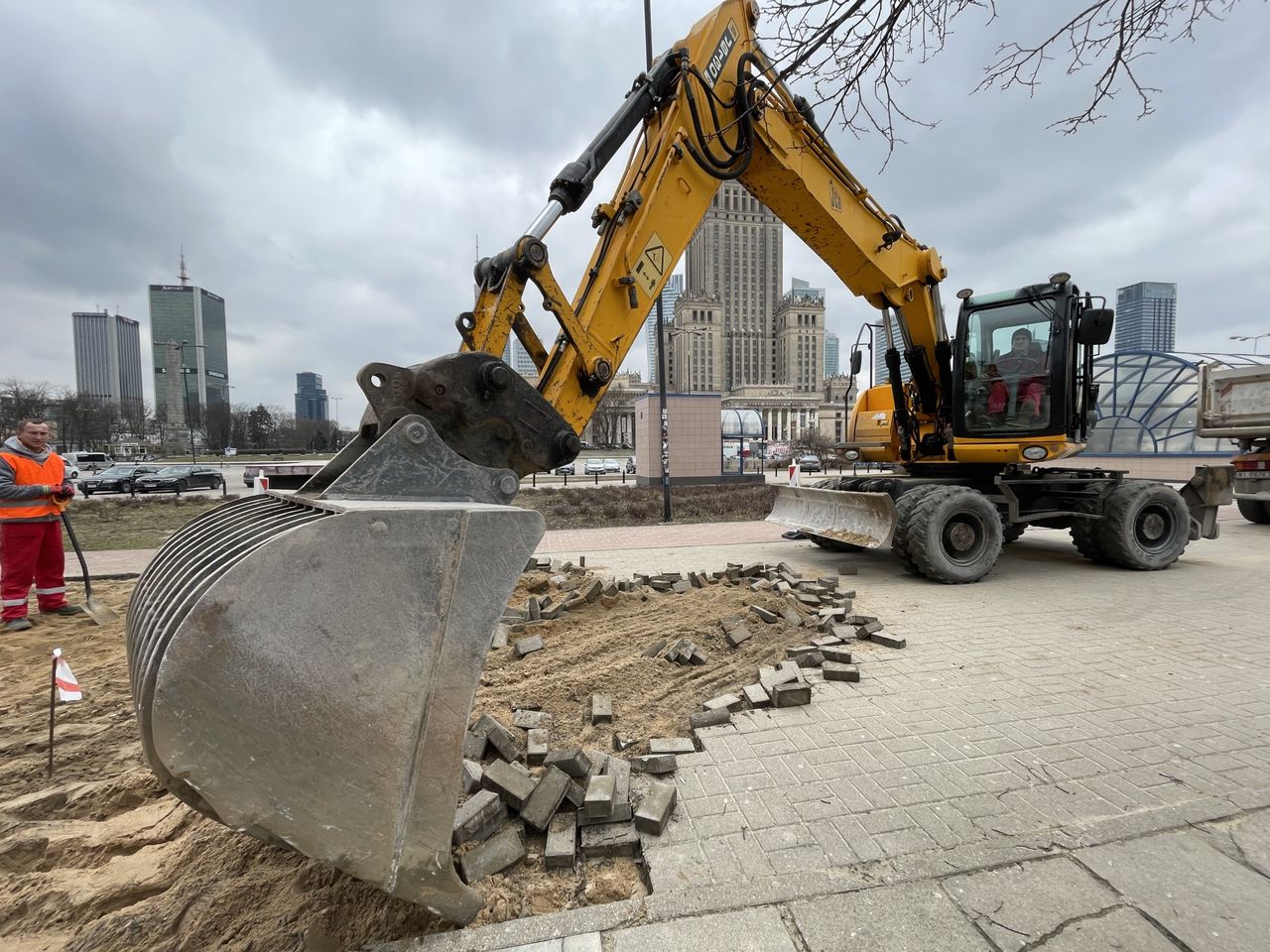 Warszawa. Rowerowa Marszałkowska. Prace wystartowały