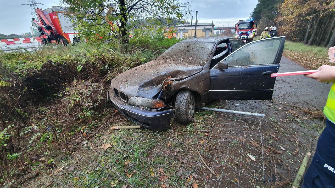 Dachowanie na Autostradzie Wolności. Jedna osoba jest ranna