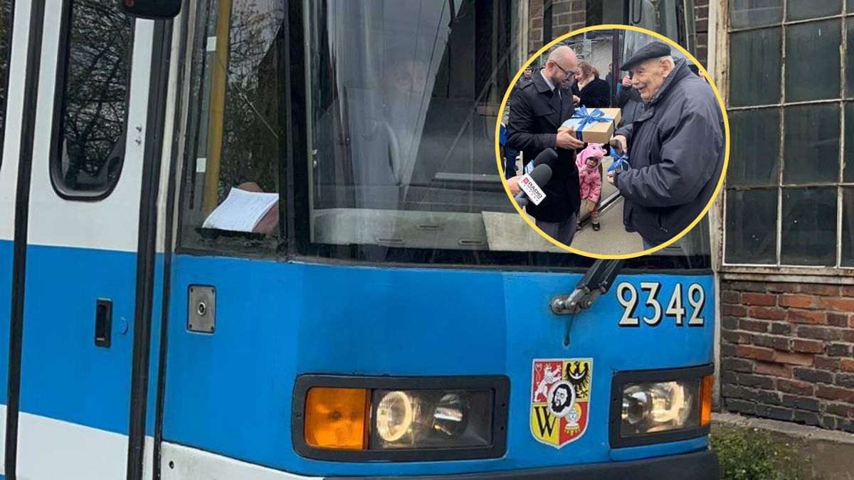 Pan Roman 40 lat pracował jako motorniczy. W dniu 100. urodzin ponownie zasiadł za pulpitem tramwaju