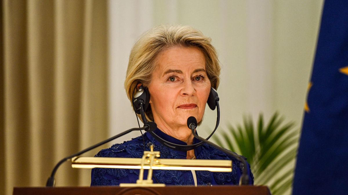 Ursula von der Leyen, president of the European Commission, during a news conference at Hyderabad House in New Delhi, India, on Tuesday, Jan. 27, 2026. The European Union and India concluded a free trade agreement after nearly two decades of negotiations, as both sides seek to deepen economic ties and offset the impact of Washington's tariff policies. Photographer: Prakash Singh/Bloomberg via Getty Images
