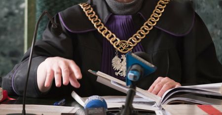 67-latek zaatakował znajomego nożyczkami. Usłyszał wyrok