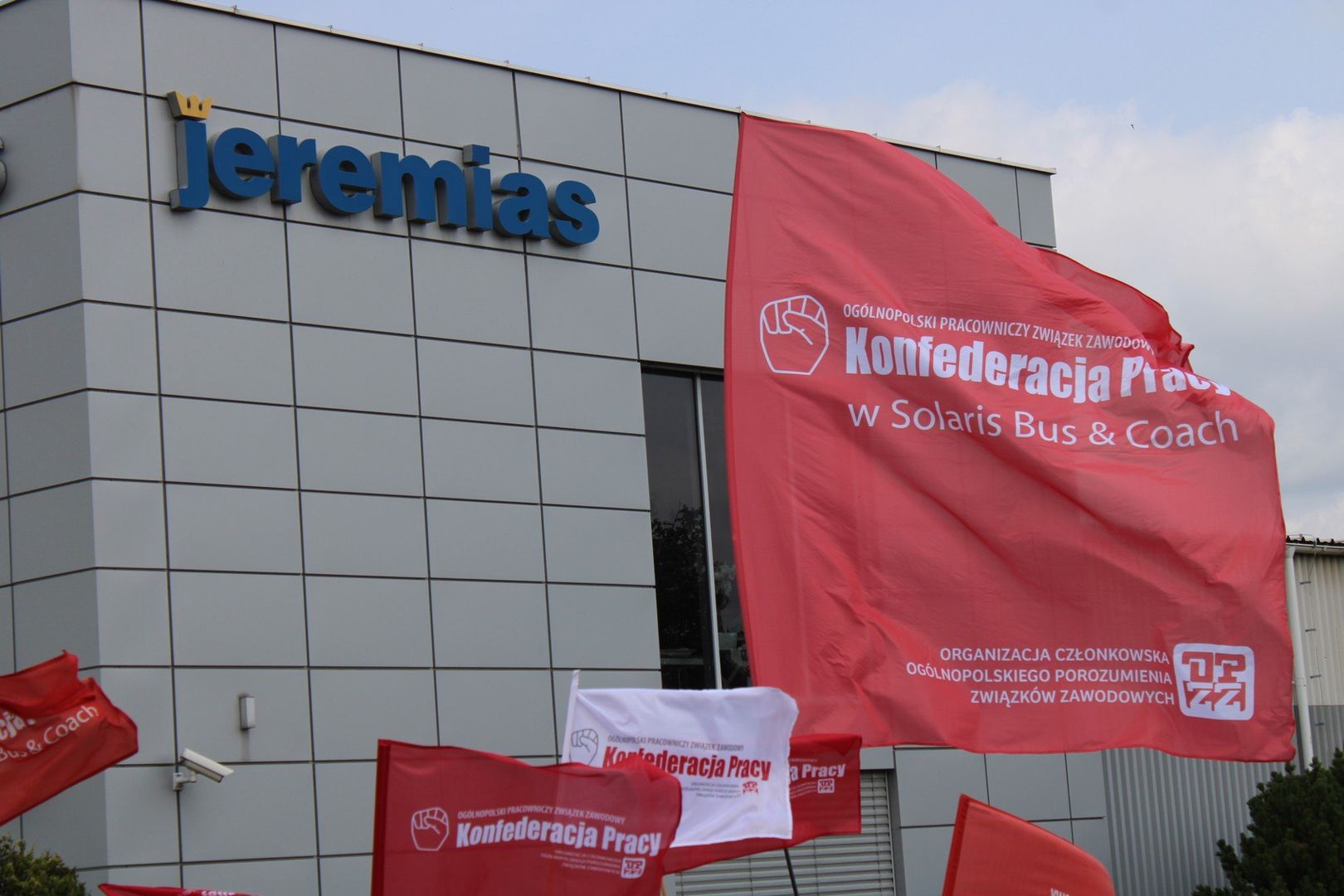 Protest pracowników Jeremiasa w Gnieźnie. Rozpoczął się trzeci tydzień strajku