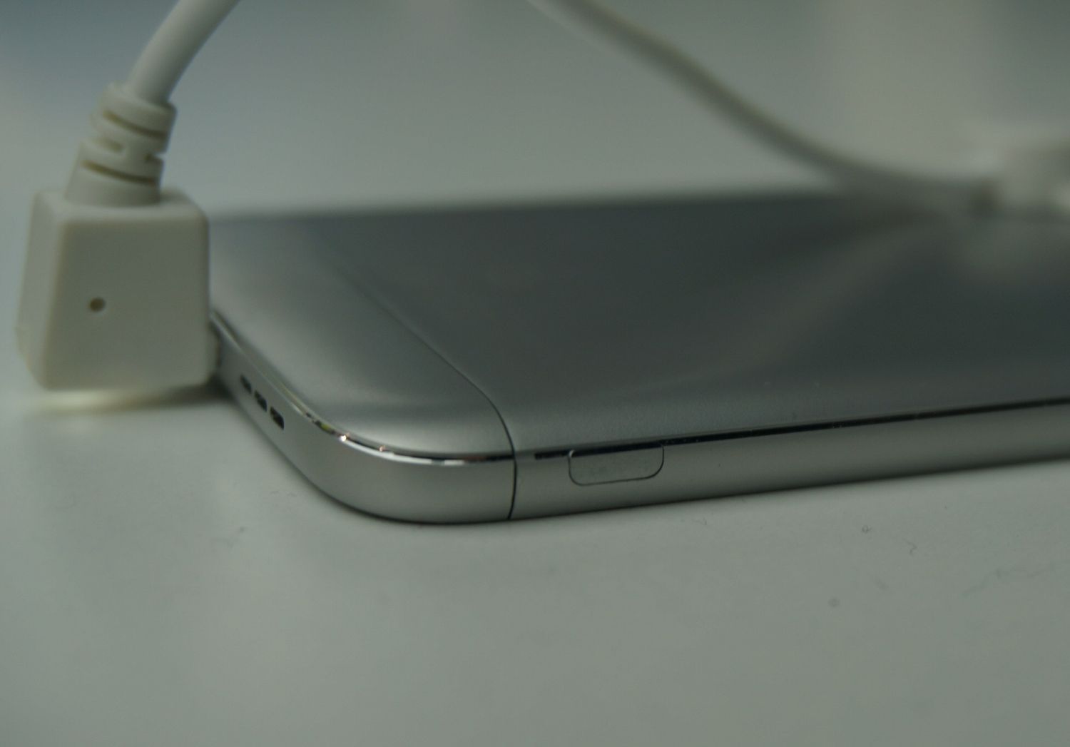 Jedno jest pewne: LG G5 to sprzęt niebanalny [pierwsze wrażenia] 3