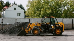 Węgiel znika ze składów, a ceny szybują w górę. Na Pomorzu robi się nerwowo. "Tak naprawdę to loteria"