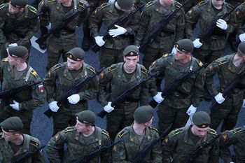 Stracą rękę lub nogę. Taką pracę mogą wykonywać w Rosji