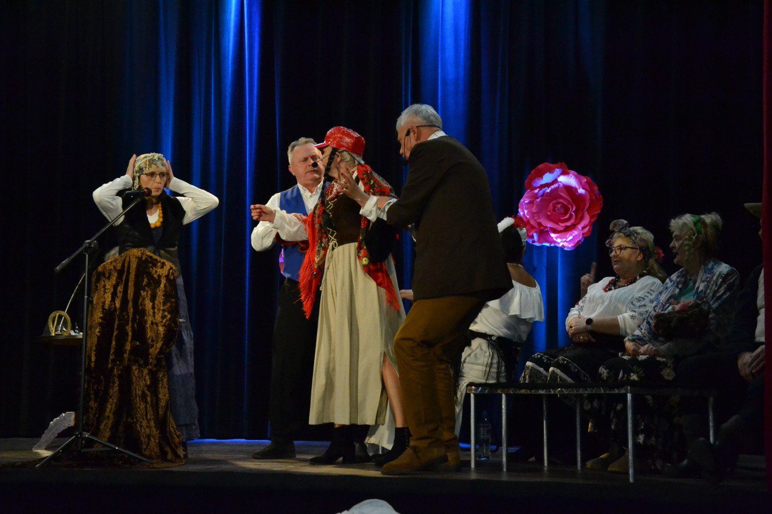 &#34;Chłopi w sądzie&#34; w wykonaniu Teatru S.O.S