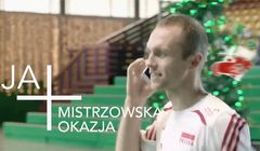 Siatkarska za-dyszka w bożonarodzeniowych reklamach Plusa na kartę (wideo)