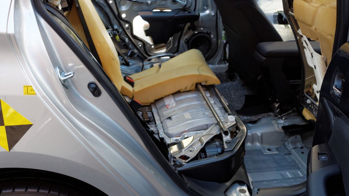 We współczesnej motoryzacji współzawodnictwo pomiędzy producentami przenosi się z silników na baterie