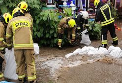 Alarm przeciwpowodziowy na Dolnym Śląsku. Strażacy mają pełne ręce roboty