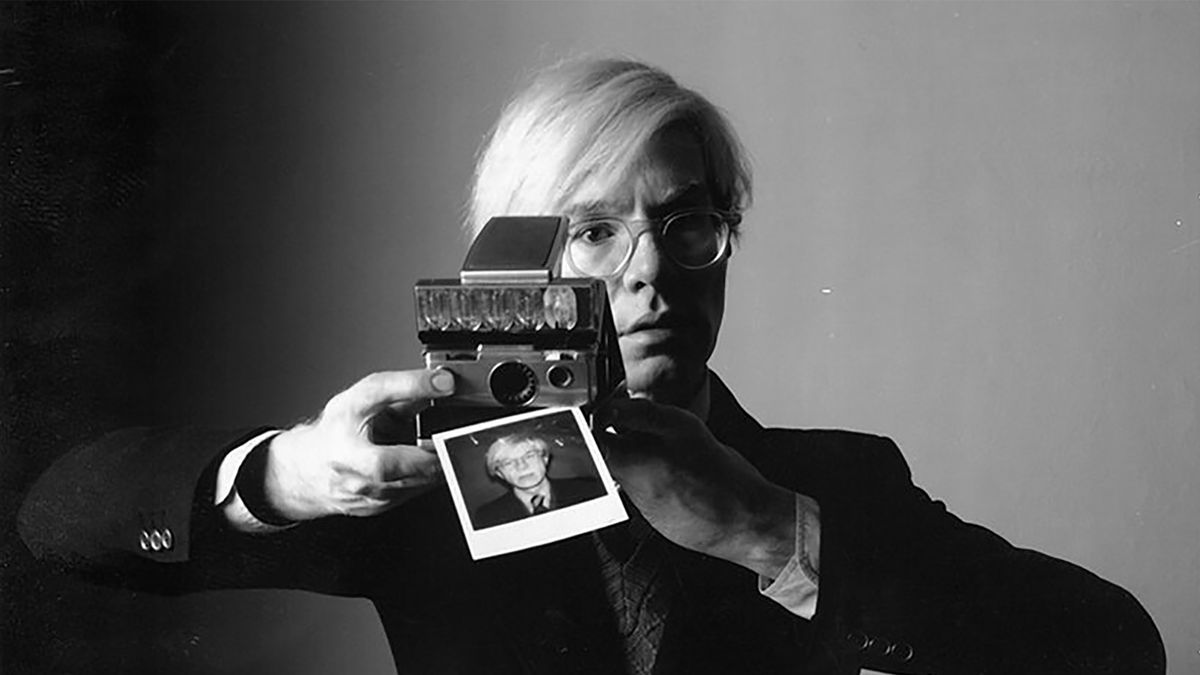 Ponad 50 tys. złotych za Polaroida Andy’ego Warhola. Ten aparat to historia! 1