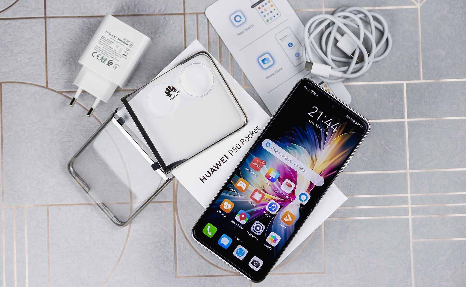 Huawei P50 Pocket