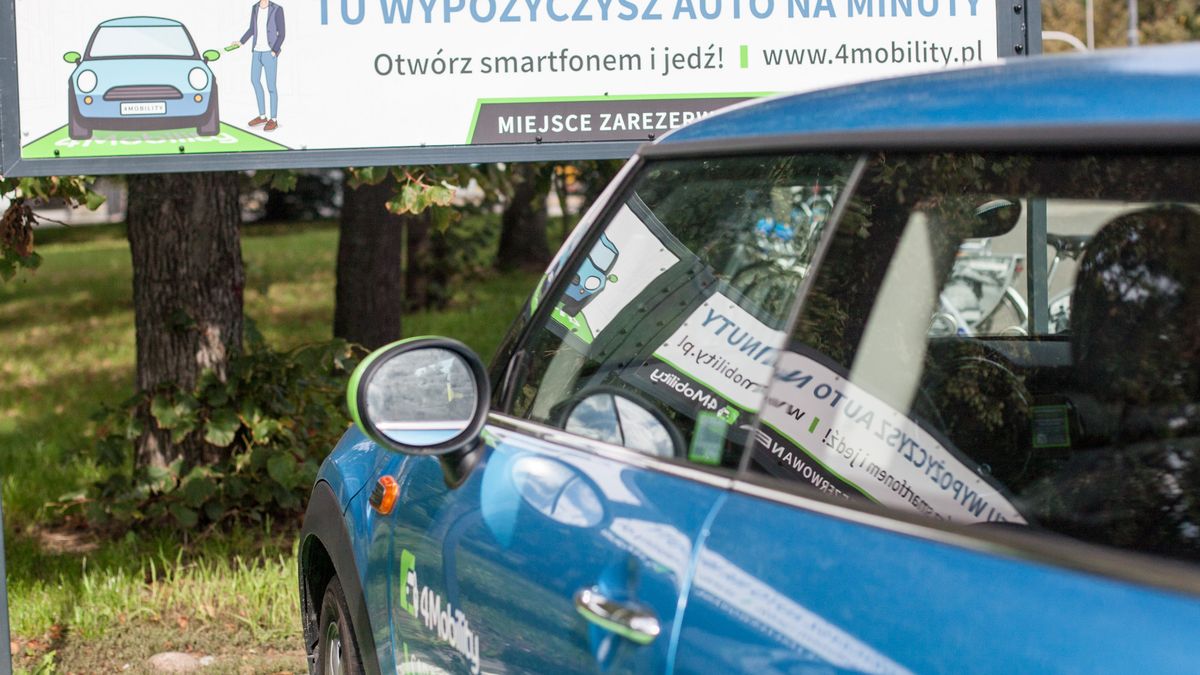 Większość firm carsharingowych ogranicza się do rejonu miast. Są jednak i takie, które pozwalają zabrać auto w trasę.