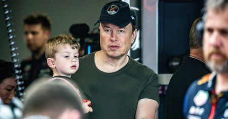 Elonowi Muskowi zaczyna brakować doby. "Moje dni są długie i skomplikowane"