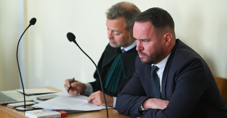 Wojewoda lubelski zdjął krzyż. Ma sprawę o obrazę uczuć religijnych