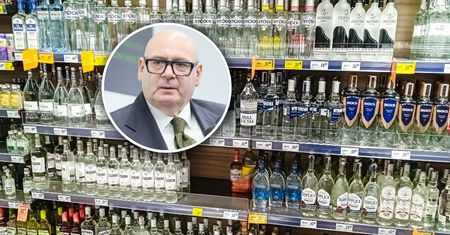 Zgorzelski za zakazem reklam alkoholu. "Nie interesuje mnie, co myśli Pełczyńska"