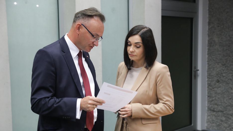 Mikołaj Pawlak i Magdalena Sroka w Sejmie
