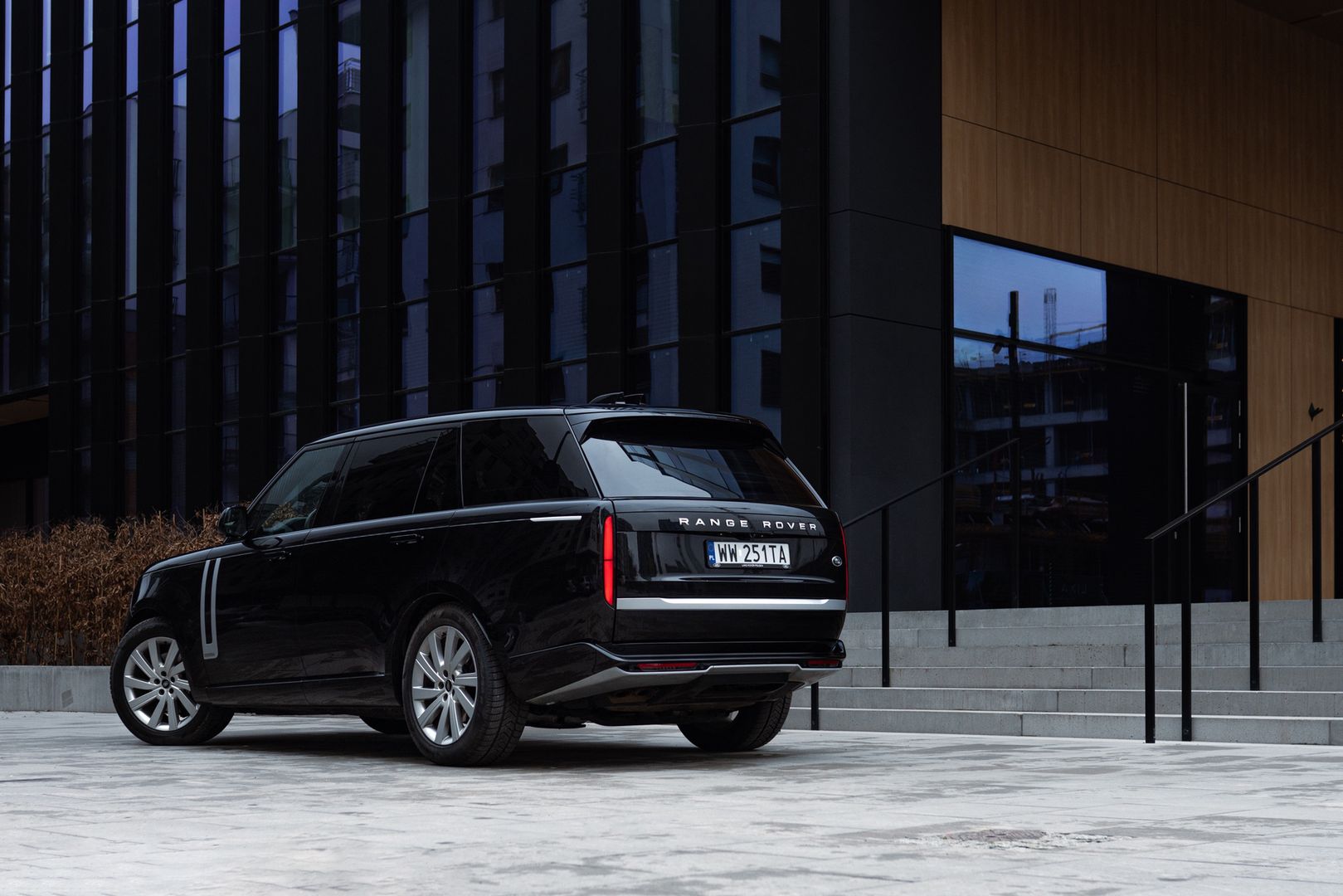 Range Rover Autobiography LWB