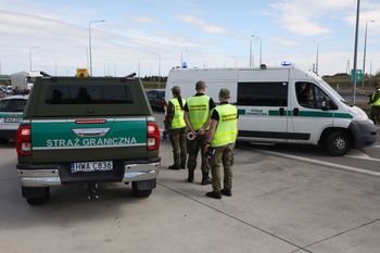 Alert RCB dla całego kraju. Ma związek ze zmianą na granicy