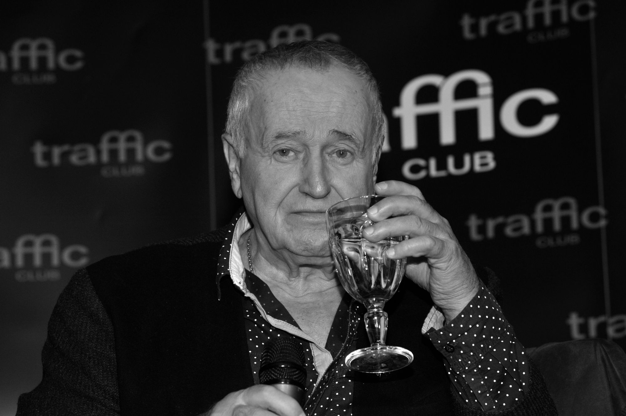 Jan Nowicki nie żyje
