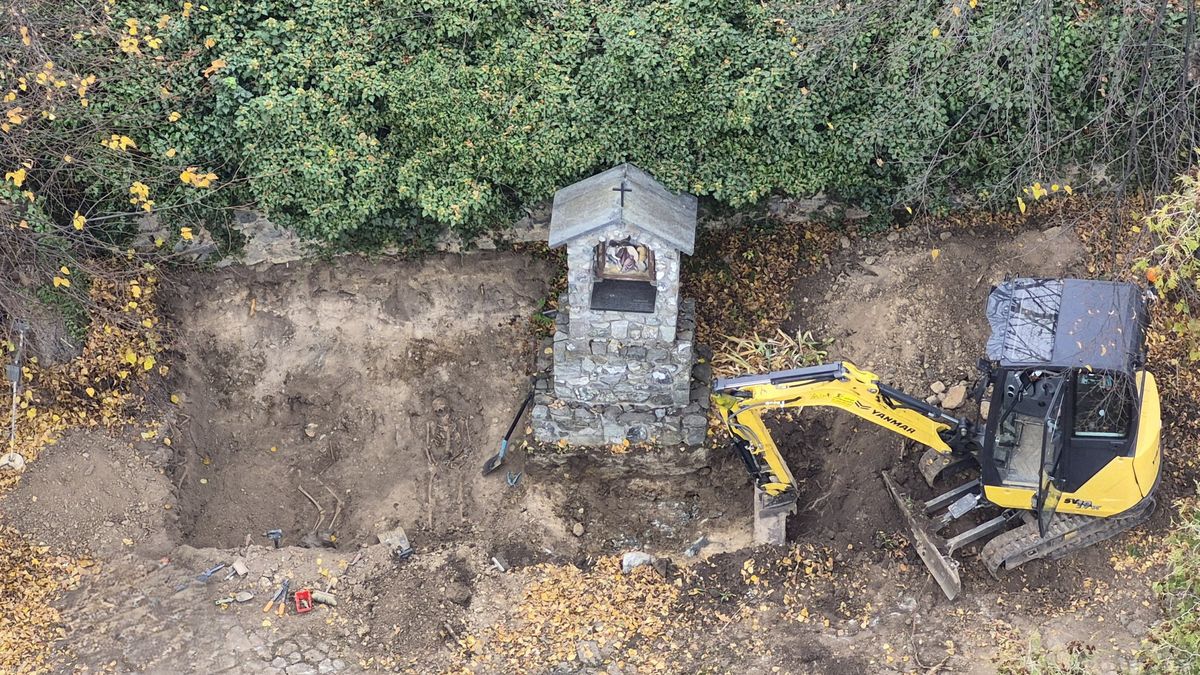 POMOST z kolejnym odkryciem.