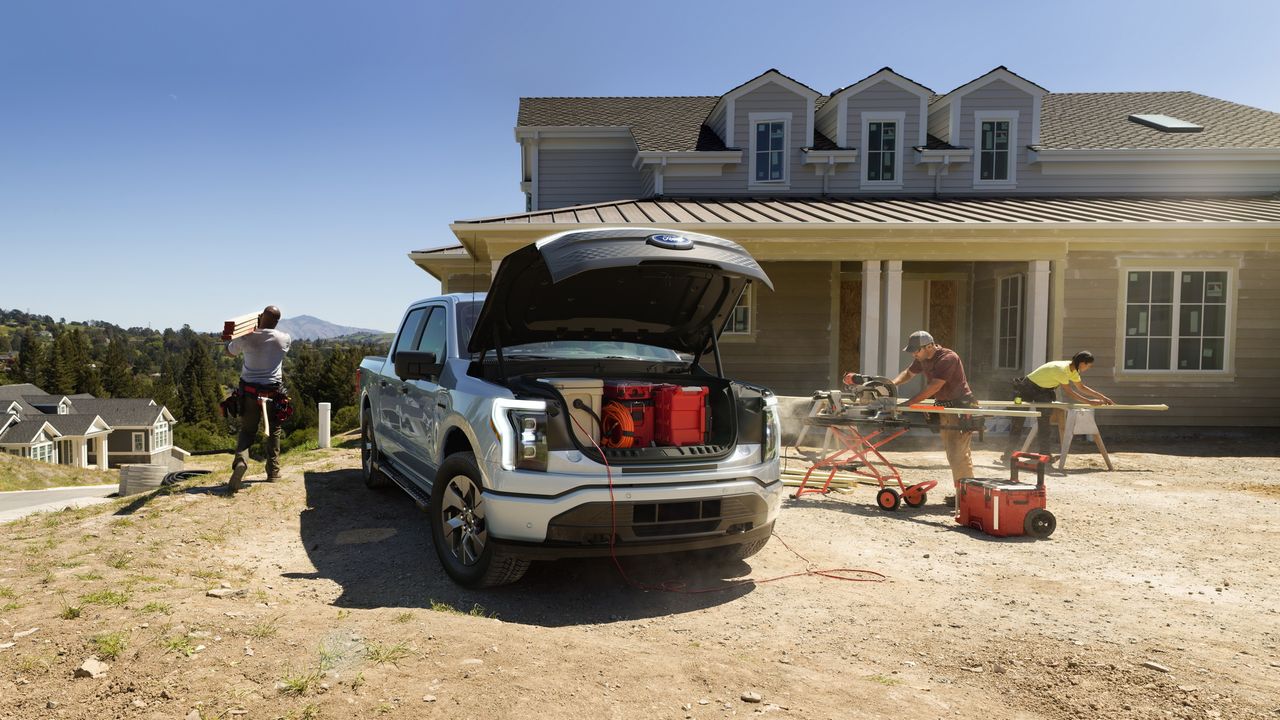 Ford F-150 Lightning (2021)